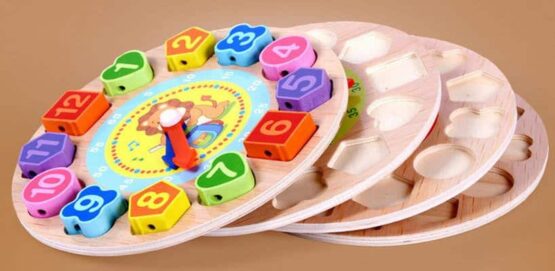Ceas din lemn cu forme geometrice snuruit6 - HAM BEBE