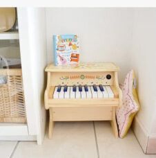 Pian electronic jucarie lemn djeco1 - HAM BEBE