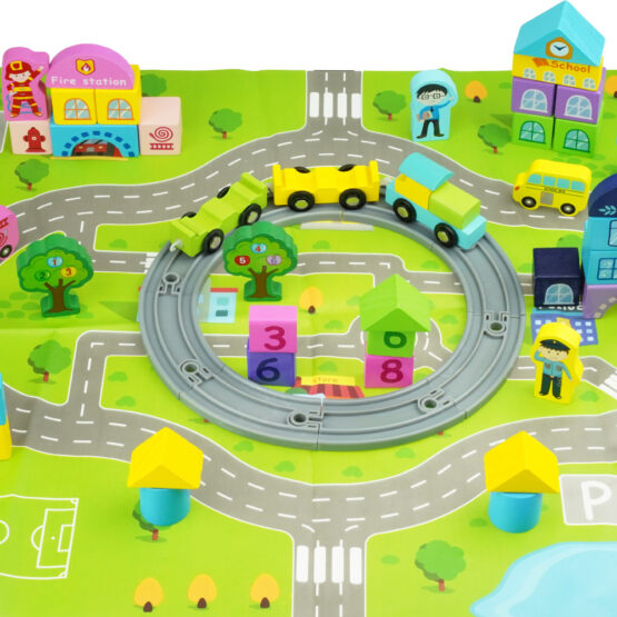 Set ELC Trenulet din lemn constructii cu peisaje 70 piese - HAM BEBE