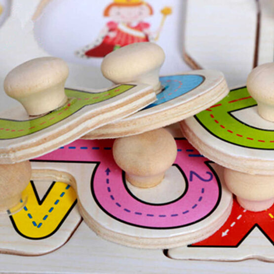 Puzzle lemn litere cu maner Alfabetul A-102 - HAM BEBE