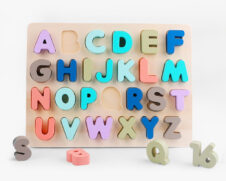 Puzzle lemn litere 3d pastel litere mari lili2-Jucarii Dexteritate