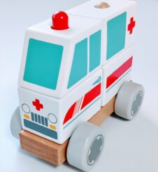 Masinute din lemn cu stivuire cuburi ambulanta politie vehicule1-Jucarii din Lemn si Montessori
