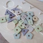 Sortator forme si puzzle fractii montessori pastel dutch-Jucarii din Lemn si Montessori