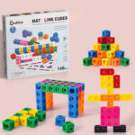 Set MathLink Onshine 146 piese – cuburi interconectabile de 2 cm, 10 culori, fișe de activități și simboluri. Exersare vizuală pentru numărare, operații și modele. 3+ ani.