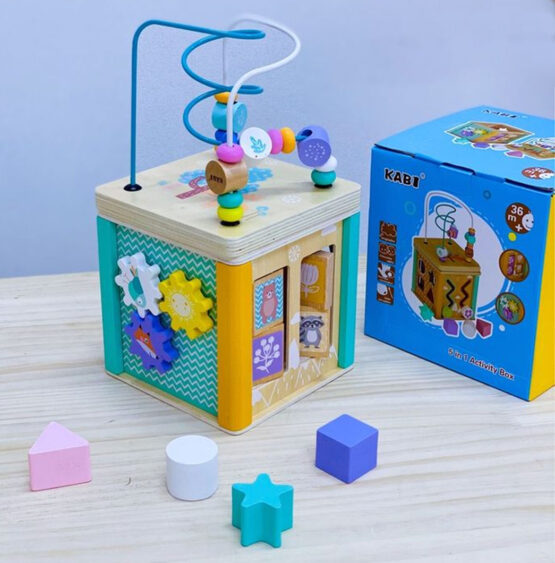 Cub activitati din lemn activity box 5 in 1 kabi-Centre activitati