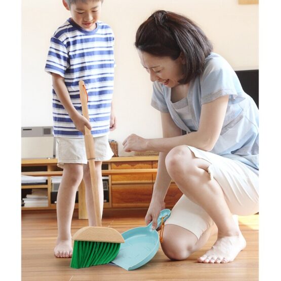 Set curatenite jucarie matura4-Jucarii din Lemn si Montessori