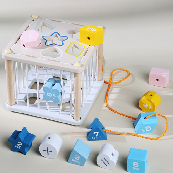 Jucarie educativa Cutie de sortare forme geometrice si snuruire cifre - HAM BEBE