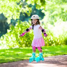 Set role cu roti ajutatoare role reglabile pentru copii cu accesorii Bleu