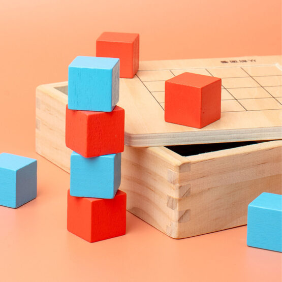 Joc de logica Cuburi 3D din lemn Three Views Learning Box