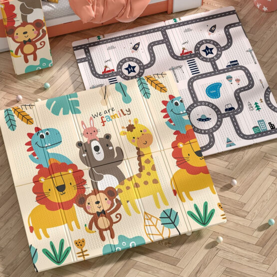 Covor pliabil de joaca cu Sosele si Leu City Lion 200 x 180 cm