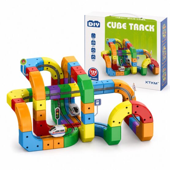 Circuit cu trenuleț electric cu levitație Cube Track cu 123 piese1